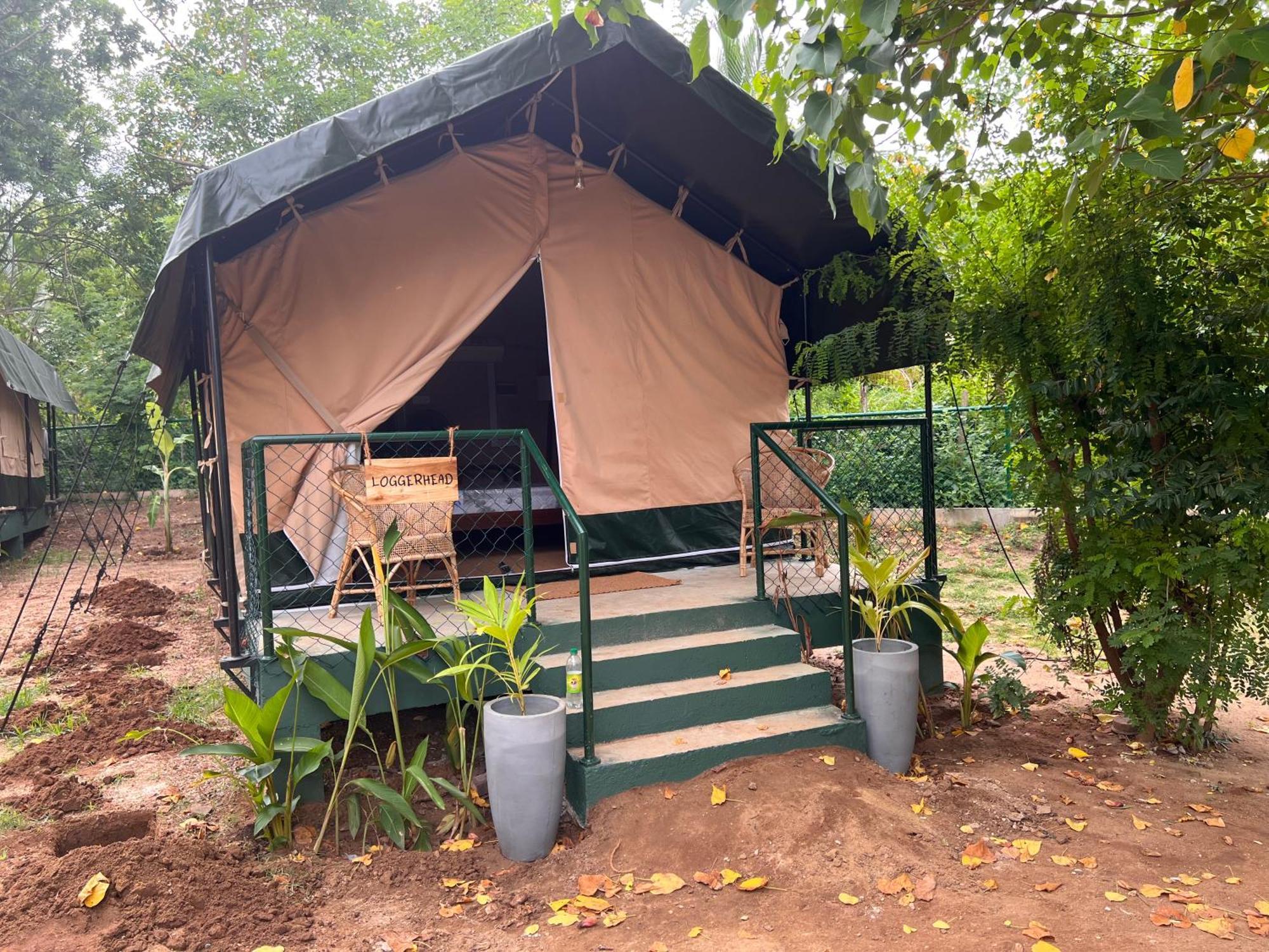 Отель At One - Glamping Rekawa Экстерьер фото