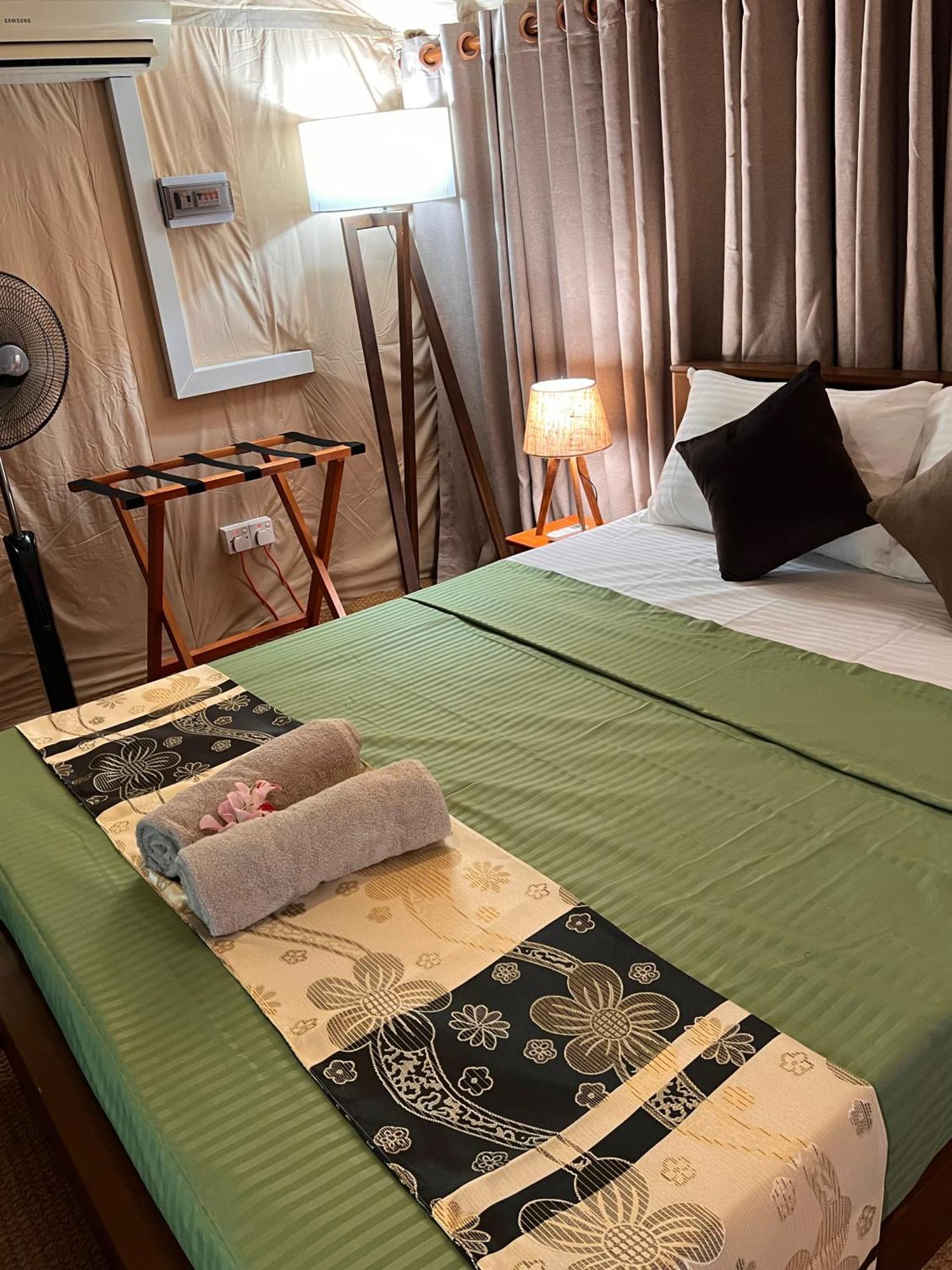 Отель At One - Glamping Rekawa Экстерьер фото