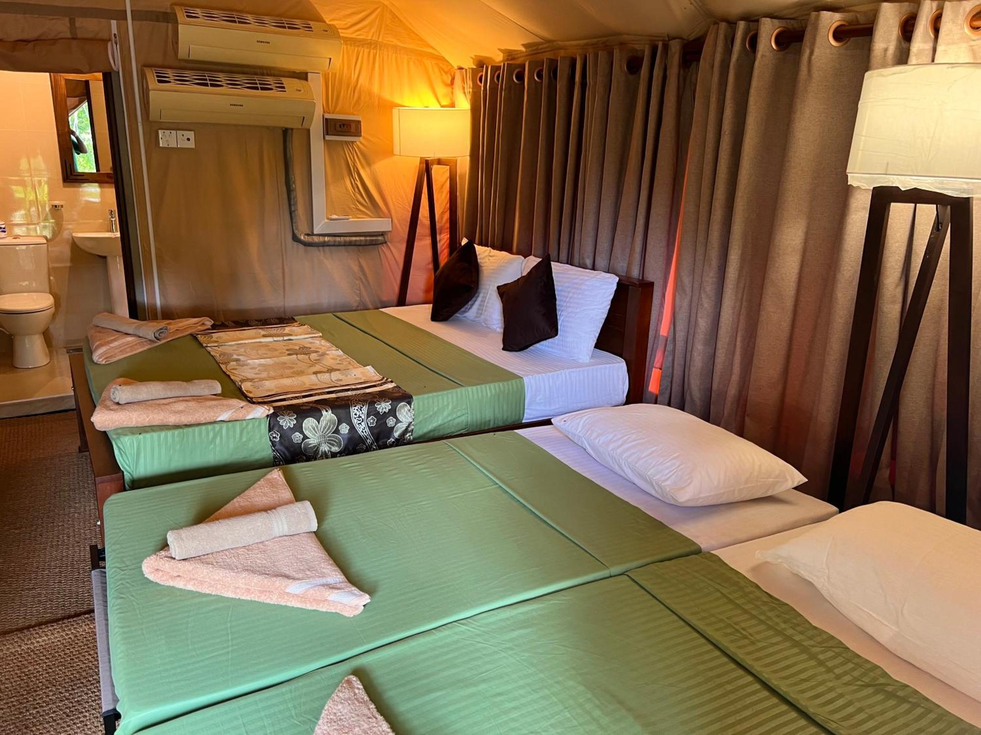 Отель At One - Glamping Rekawa Экстерьер фото
